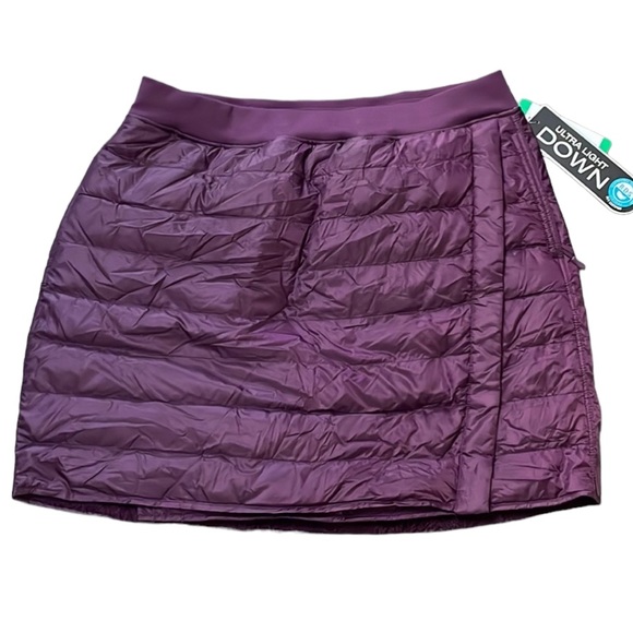 Aventure Quilted Down Snap Faux Wrap Fleece Lined Mini Skirt - Picture 1 of 4